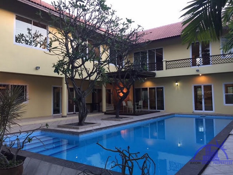 SP2063 – Pool Villa near Thappraya road